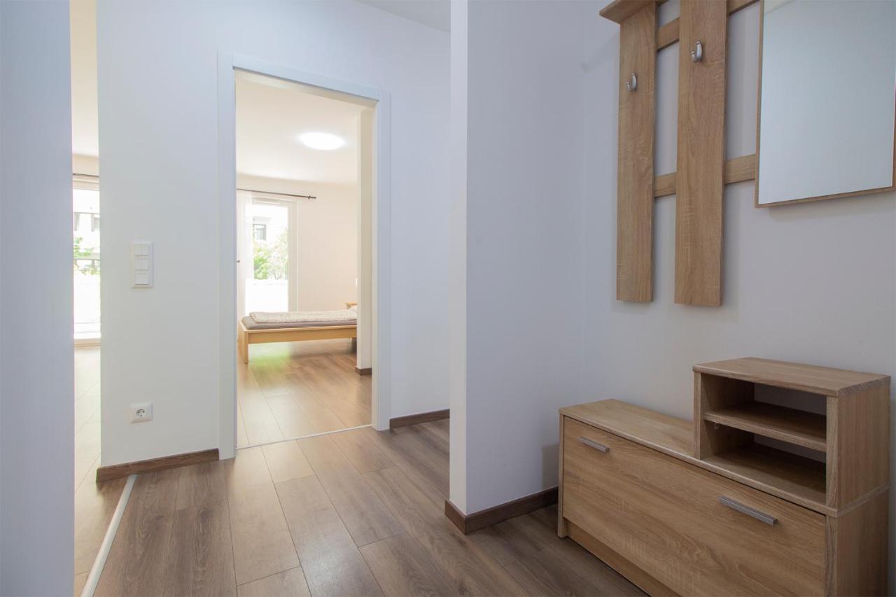 Corvin Modern Two Bedroom Apartment Free Parking Budapest Exterior photo